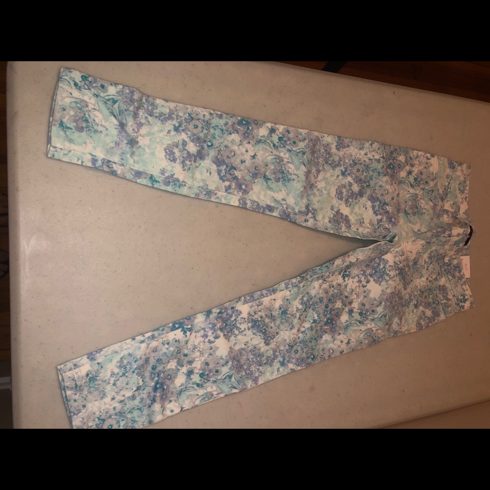 Kids floral leggings